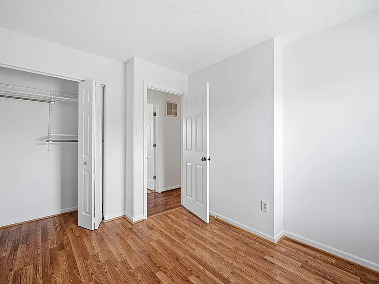 2202 S Nelson St — Photo 8
