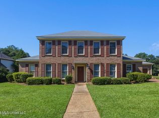 1025 Northpointe Dr, Jackson, MS 39211
