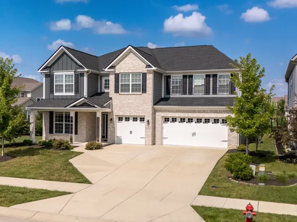 19256 Scofield Farms Blvd, Westfield, IN 46062
