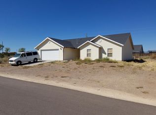 890 S Horseshoe Ln, Saint Johns, AZ 85936