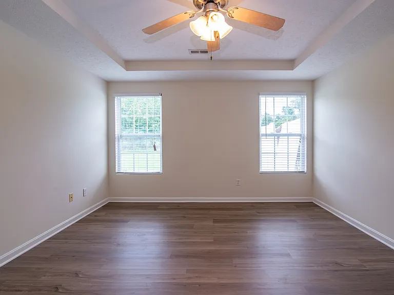 Applewood Ln — Photo 12
