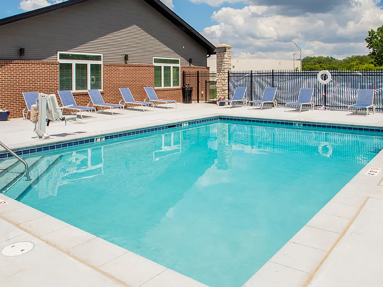 Latitude 41 — Photo 10