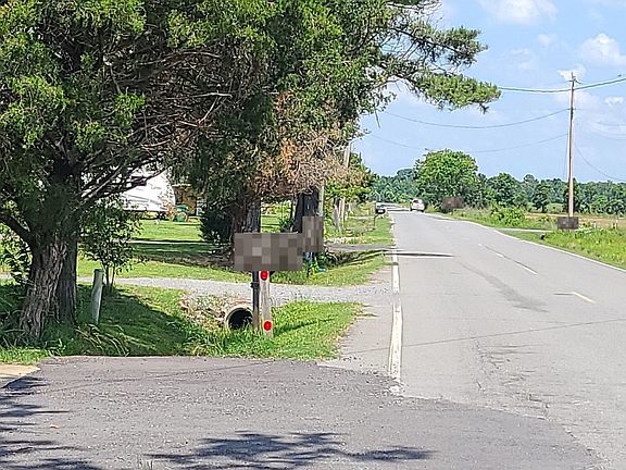 4th image of 1210 Wooten Rd