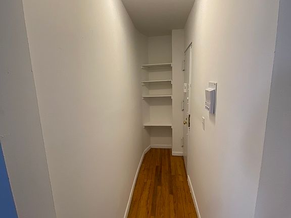 5th image of 406 E 9th St #17A