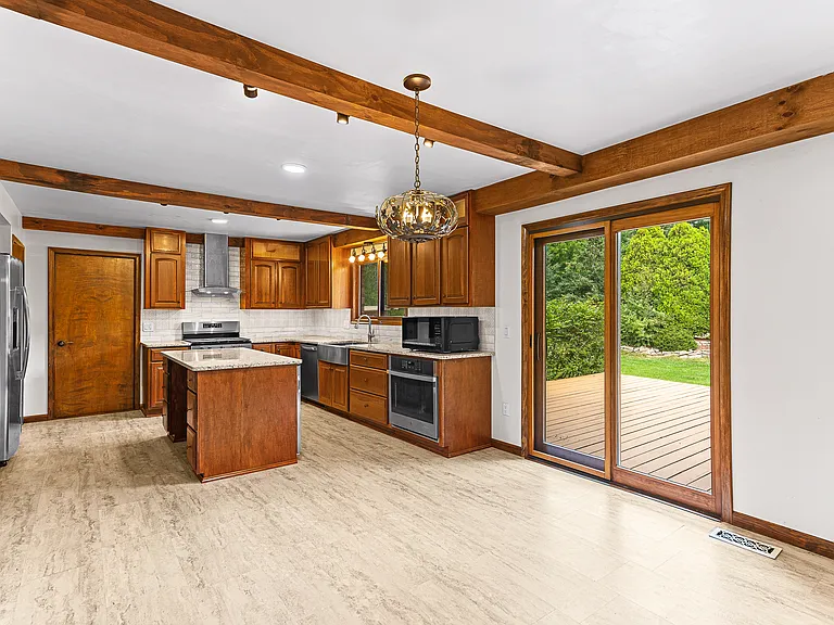 3312 Palm Aire Ct — Photo 3