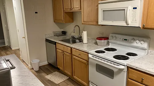 1800 Jefferson Park Ave Photo 1