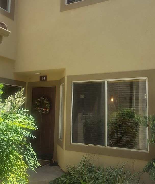 2nd image of 84 Paseo Del Sol