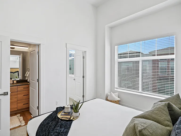 Current by Lotus Townhomes — Photo 22