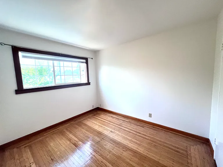 1211 Parker St #C — Photo 10