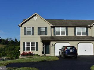 1943 Main St, Mohrsville, PA 19541