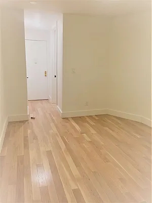 Rented by Bruma Realty LLC | media 34