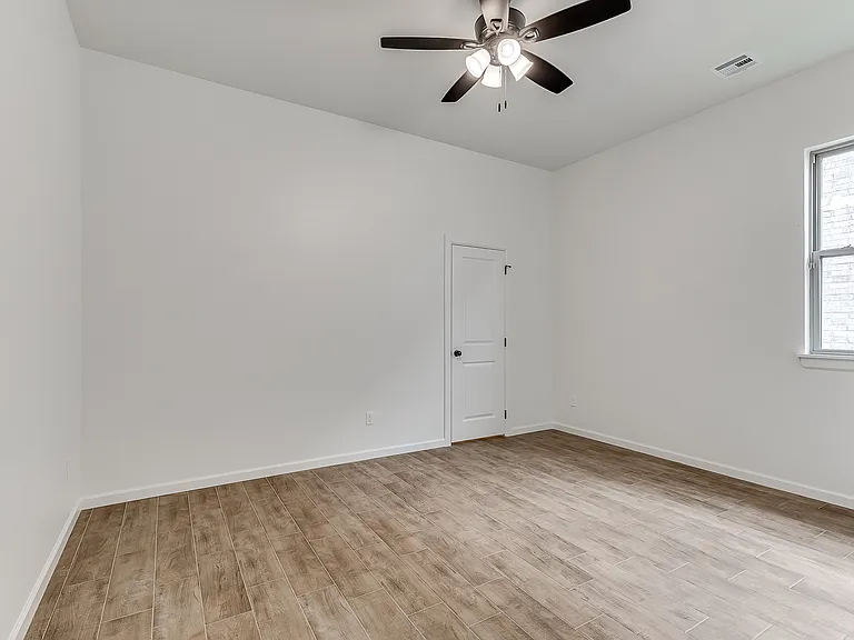 2600 Woods Edge Dr — Photo 28