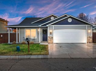 74 S Chase St, Nampa, ID 83687
