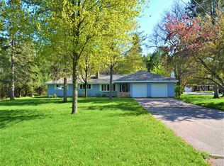 1741 Riverwood Ln, Wisconsin Rapids, WI 54494