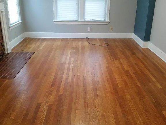 4th image of 268 Rosemont Gdn #A