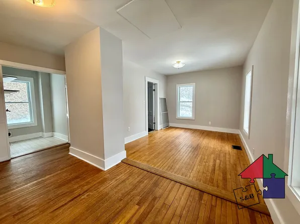 32 Hall Street, 32 Hall St Unit 1, Barre, VT 05641