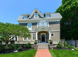 20 Pleasant St, Franklin, MA 02038