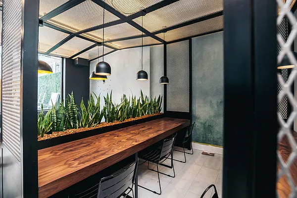 Rented by Nooklyn NYC LLC | media 80