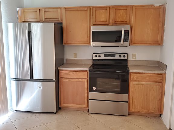 3rd image of 630 Baldwin Dr