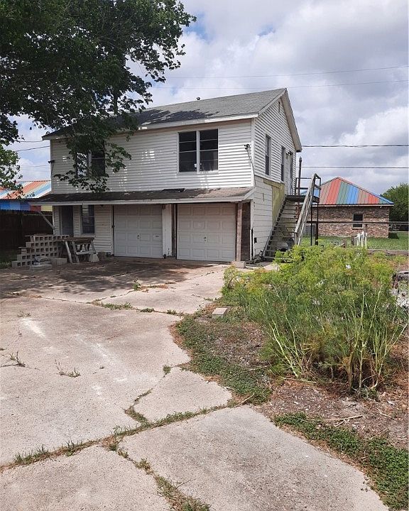 222 W Heard St, Refugio, TX 78377 MLS 399160 Zillow