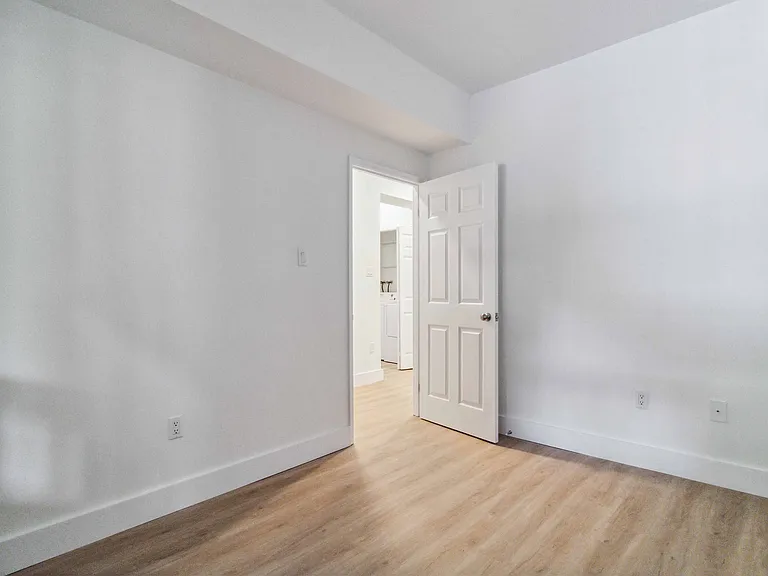 11 Horizon Ct #214 — Photo 14