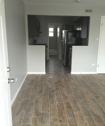 3rd image of 1445 S 51st Ct APT 3