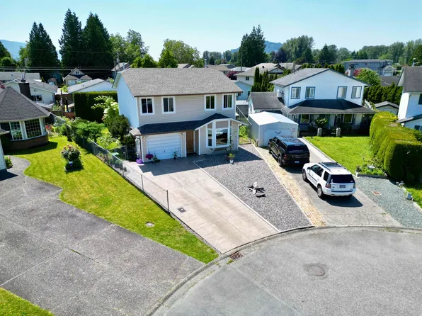 9525 Northview St, Chilliwack, BC V2P 7G8