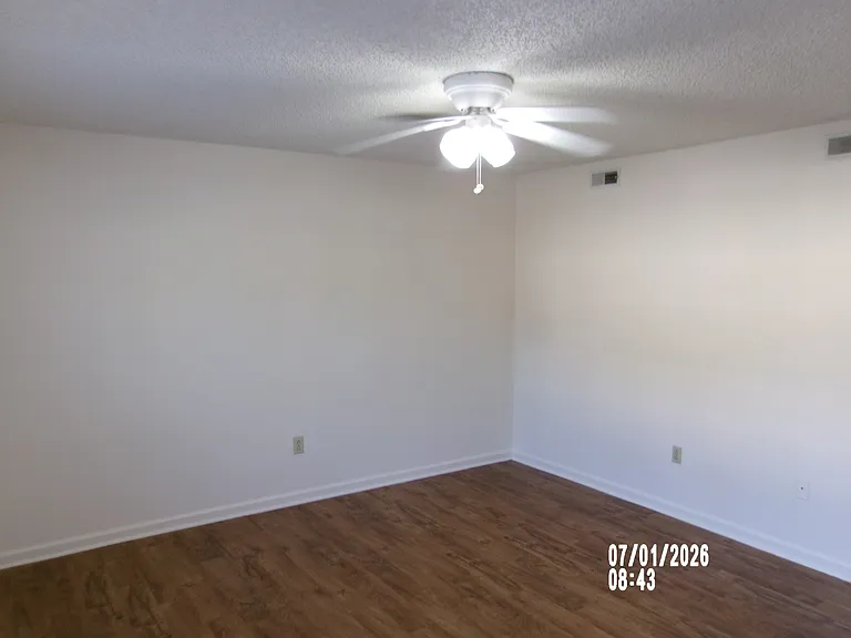 1735 1st Ave NW #14A — Photo 5