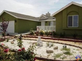 9124 Mendiburu Rd, California City, CA 93505