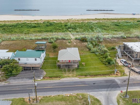 2nd image of 3560 Highway 1 Ln