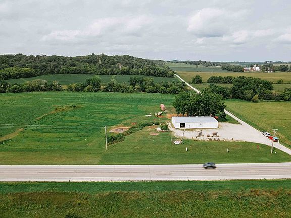 2nd image of 1133 Highway 14 SW