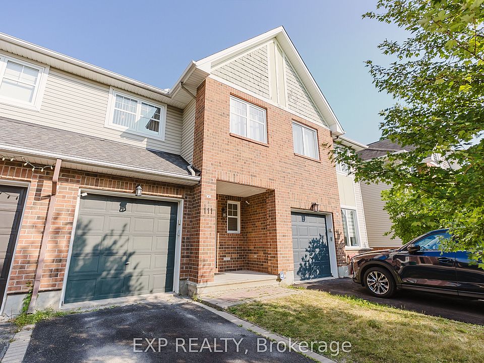 1st image of 111 Whetstone Cres