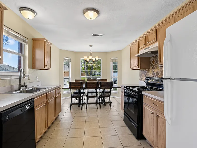 116 Meadow View Ln — Photo 7