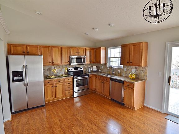 2nd image of 9296 Hawksridge Dr