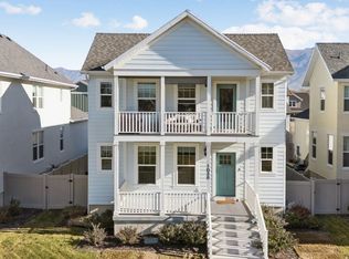 1038 S Old Towne Rd, Layton, UT 84041