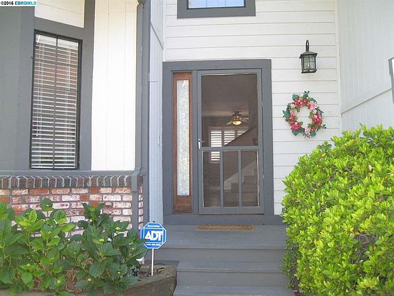 5th image of 811 Bourton Ct