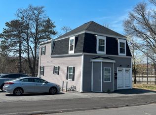 65 Beverly St FLOOR 1, North Andover, MA 01845