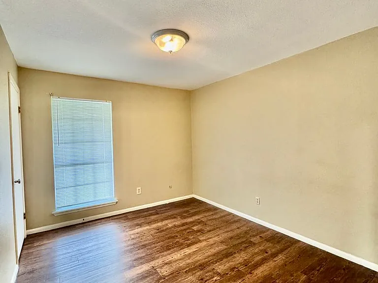 5122 Moultrie Dr — Photo 15