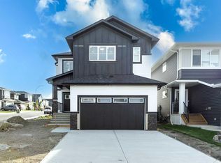 456 N Rivercrest Rd, Cochrane, AB T4C 3C6