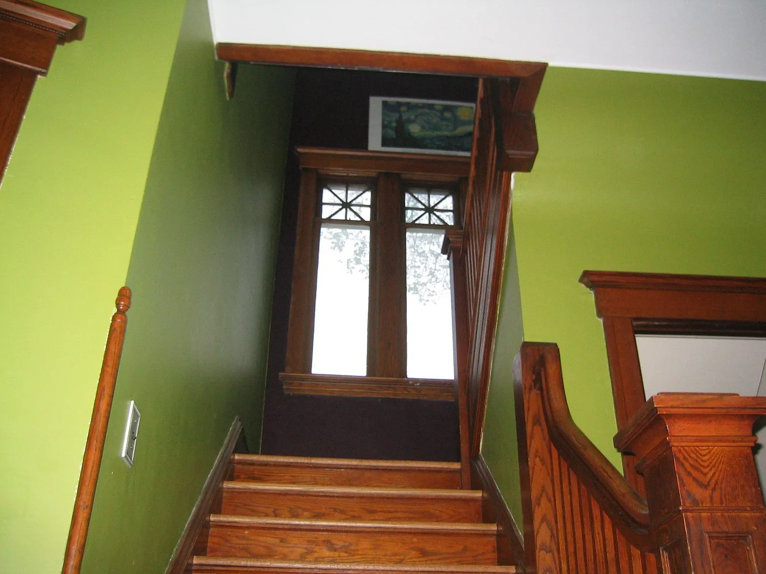 1206 W Church St photo 1