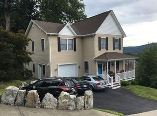 58 Drew Ave, Highland Falls, NY 10928