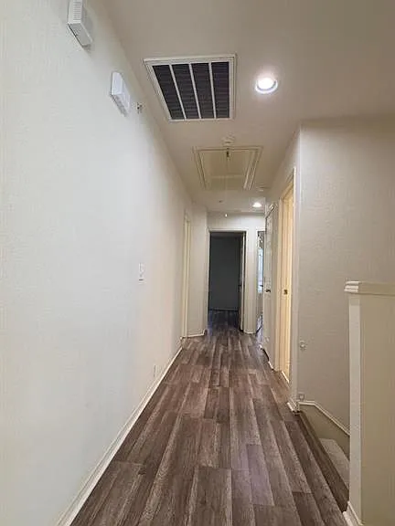 2205 Stoneleigh Pl — Photo 24