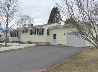 8 Labonte Ave E, Saco, ME 04072