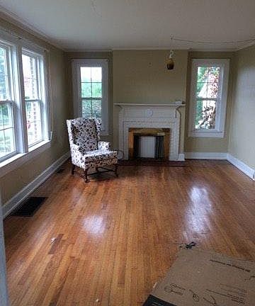 4th image of 312 W Unaka Ave