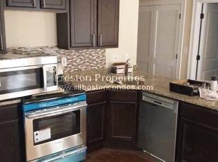 3 Boylston St #1, Jamaica Plain, MA 02130