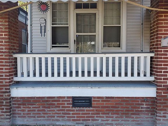 4th image of 421 Broad St APT 1