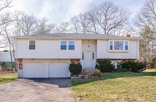 1st image of 46 Waterford Dr