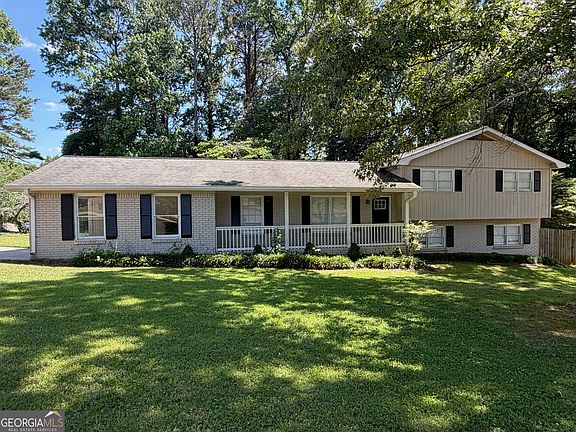 2nd image of 4920 Duncan Dr