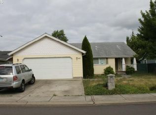 5489 Olympic Cir, Eugene, OR 97402