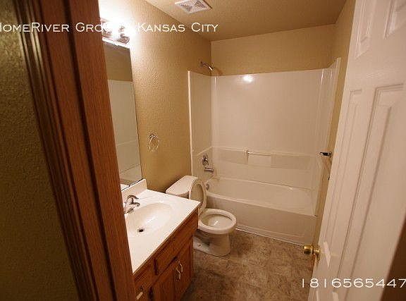 3rd image of 913 S Emery St APT A